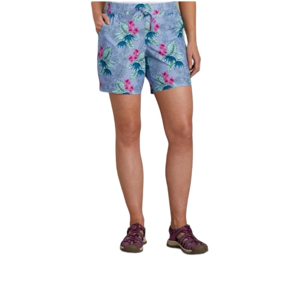 Duluth Trading Co Women's Floral Blue Shorts